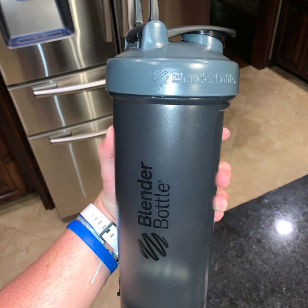 Blender Bottle